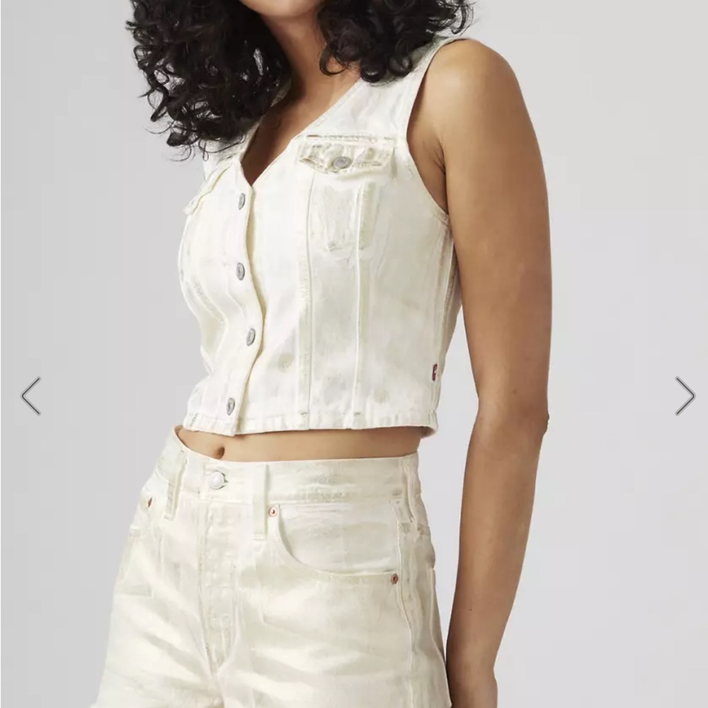 Levi's sleeveless cropped metallic Bella Denim Vest size M NWT - Picture 4 of 13
